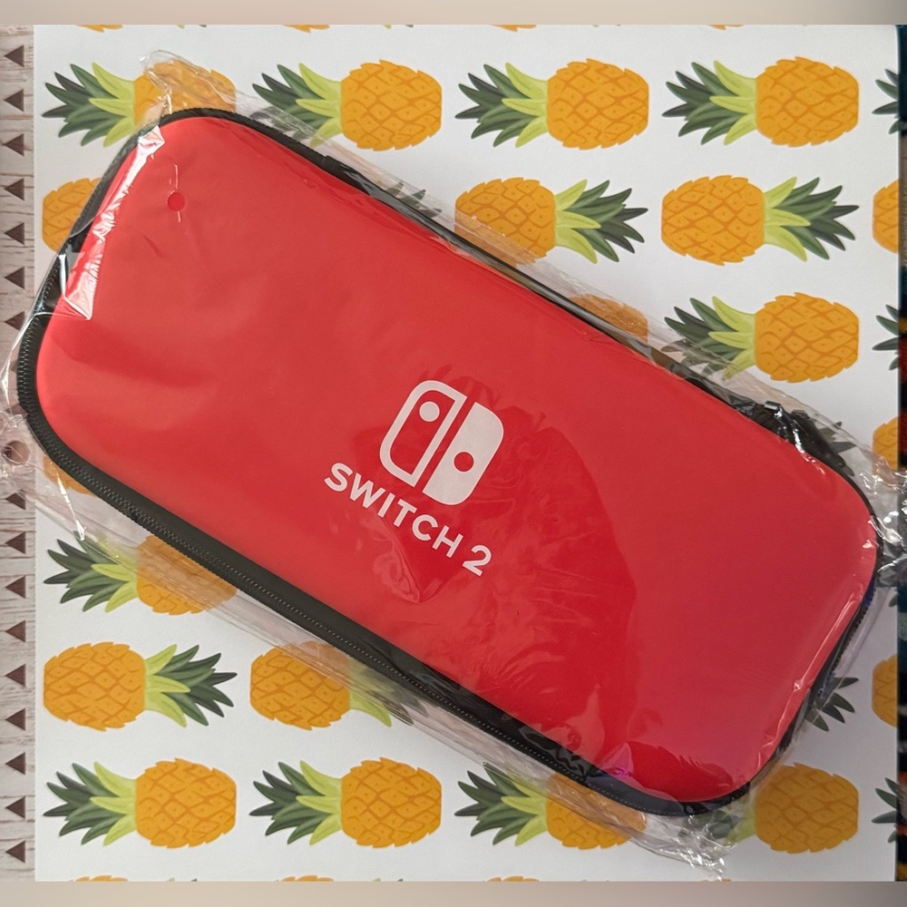 Red Carrying and Accessory Case Nintendo Switch 2 - Picture 4 of 6